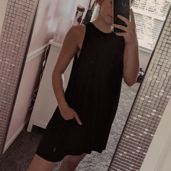 RVCA Dresses & Skirts - RVCA dress